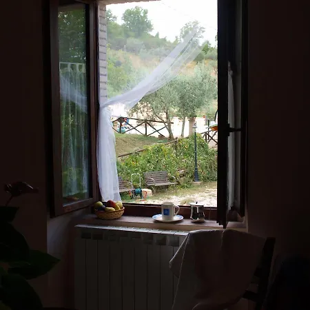 Alloggio per agriturismo La Quercia Gentile Valfabbrica
